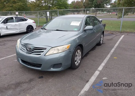 2010 Toyota Camry Le из США, поврежденный, VIN 4T4BF3EK7AR074918